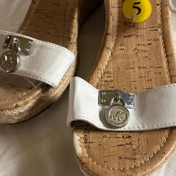 Michael Kors Silver and White Espadrille  Wedge Sandals. Size 5. New with Tags - Picture 6 of 7
